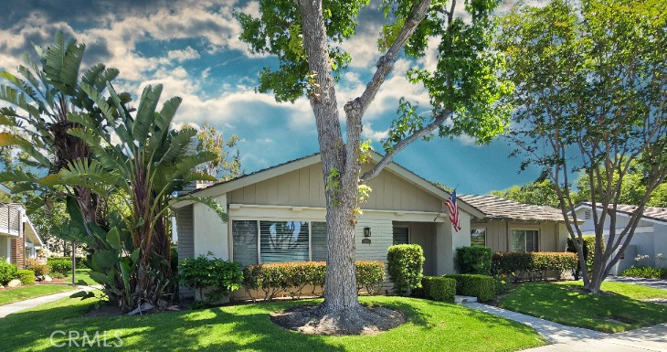 Excellent locations within the community. - 2007 W West Wind, Santa Ana CA 92704 - photo 1