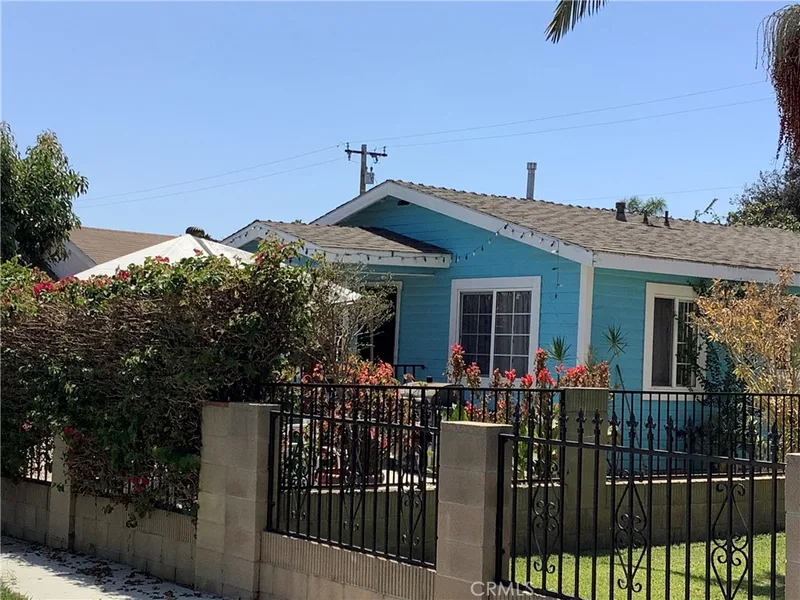 2010 Kilson, Santa Ana