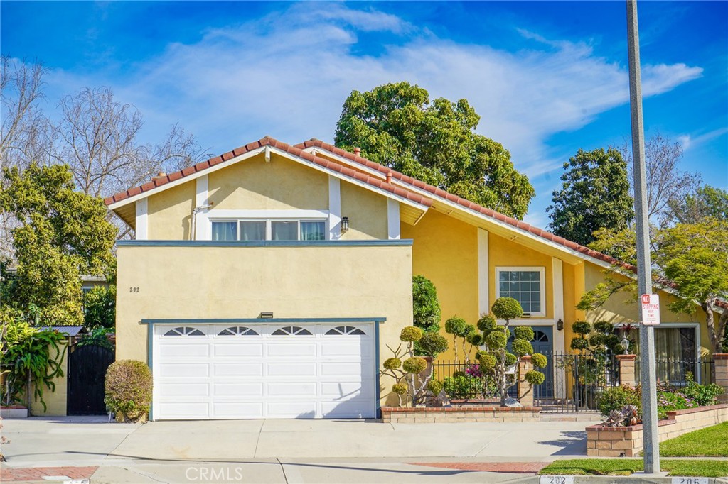 202 W Harvey, Santa Ana CA 92707 - photo 1