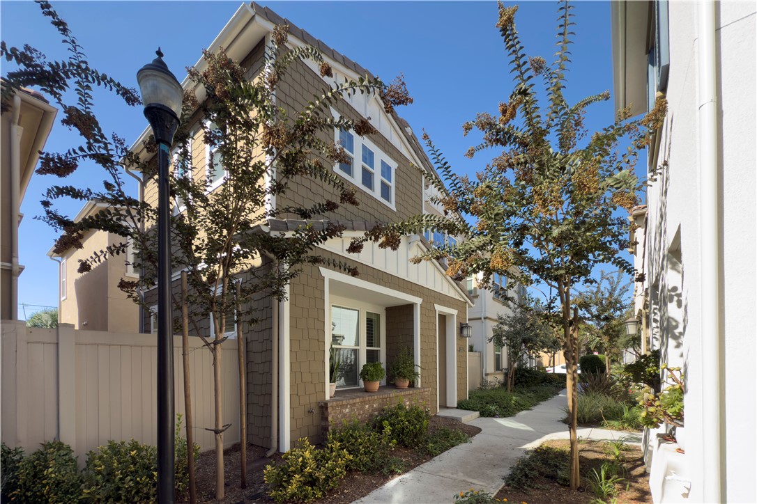 202 W Tribella, Santa Ana CA 92703 - photo 1