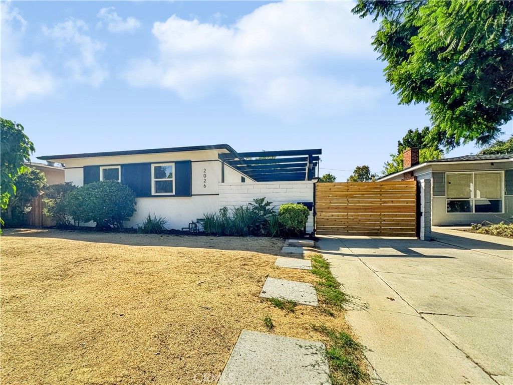 2026 Poinsettia Street N, Santa Ana CA 92706 - photo 2