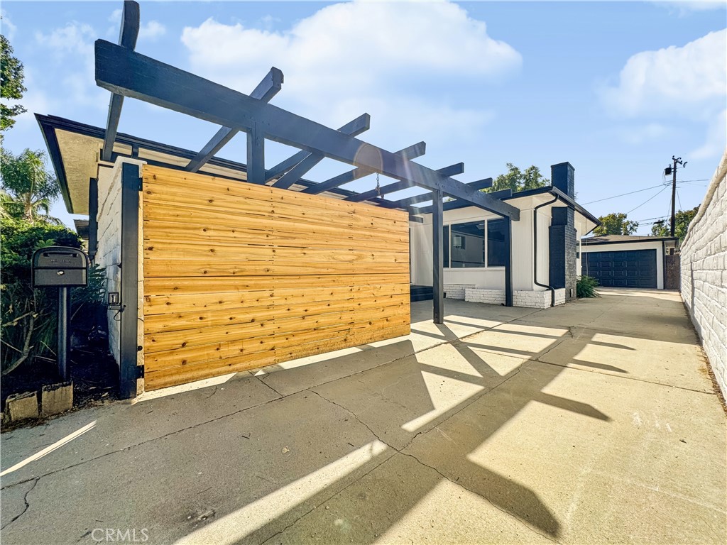 2026 Poinsettia Street N, Santa Ana CA 92706 - photo 4