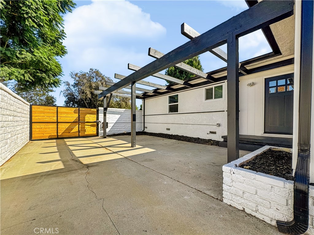 2026 Poinsettia Street N, Santa Ana CA 92706 - photo 6