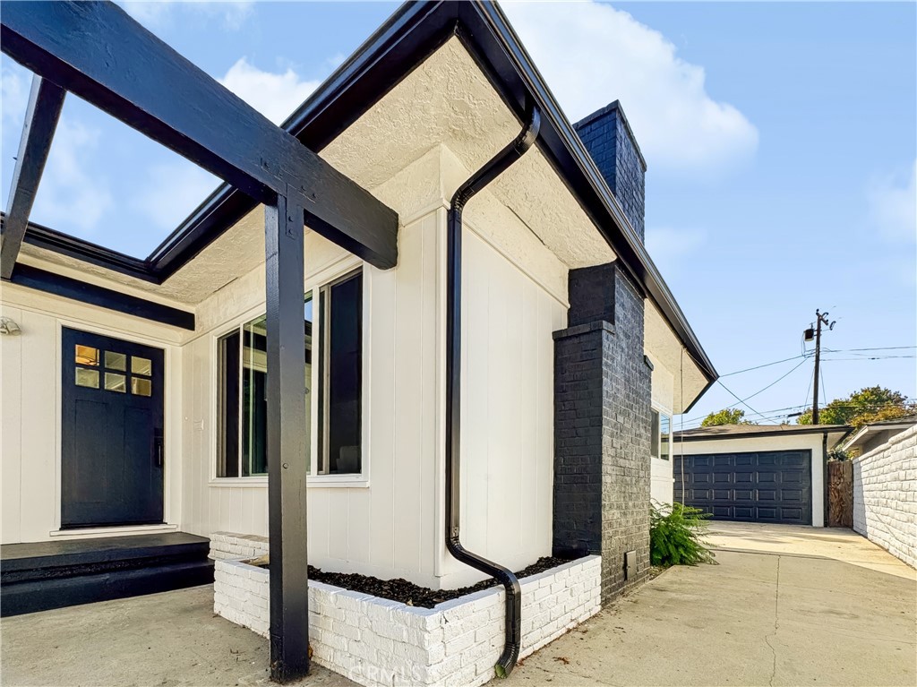 2026 Poinsettia Street N, Santa Ana CA 92706 - photo 10