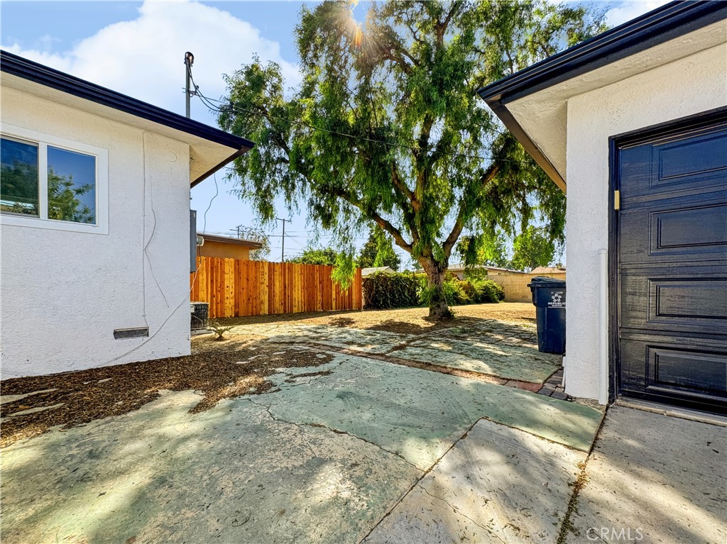 2026 Poinsettia Street N, Santa Ana CA 92706 - photo 51