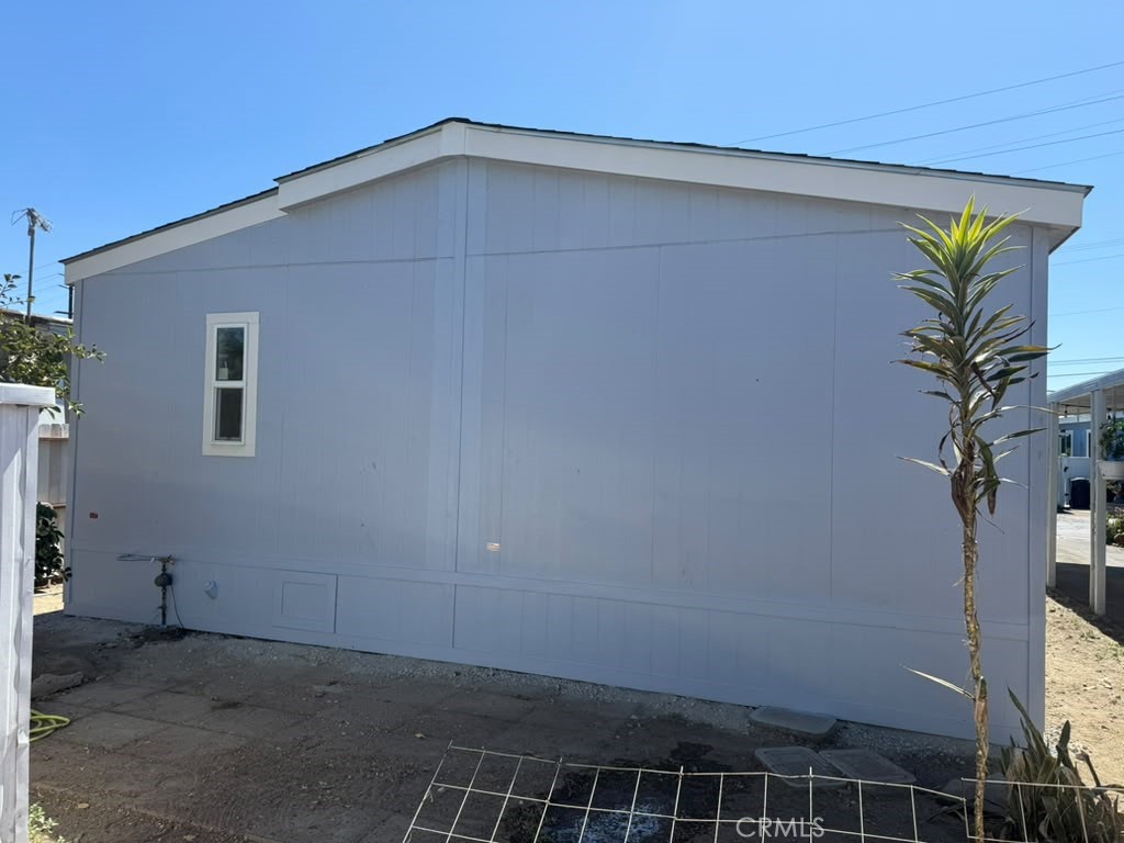 203 Duke Lane 85, Santa Ana CA 92704 - photo 2