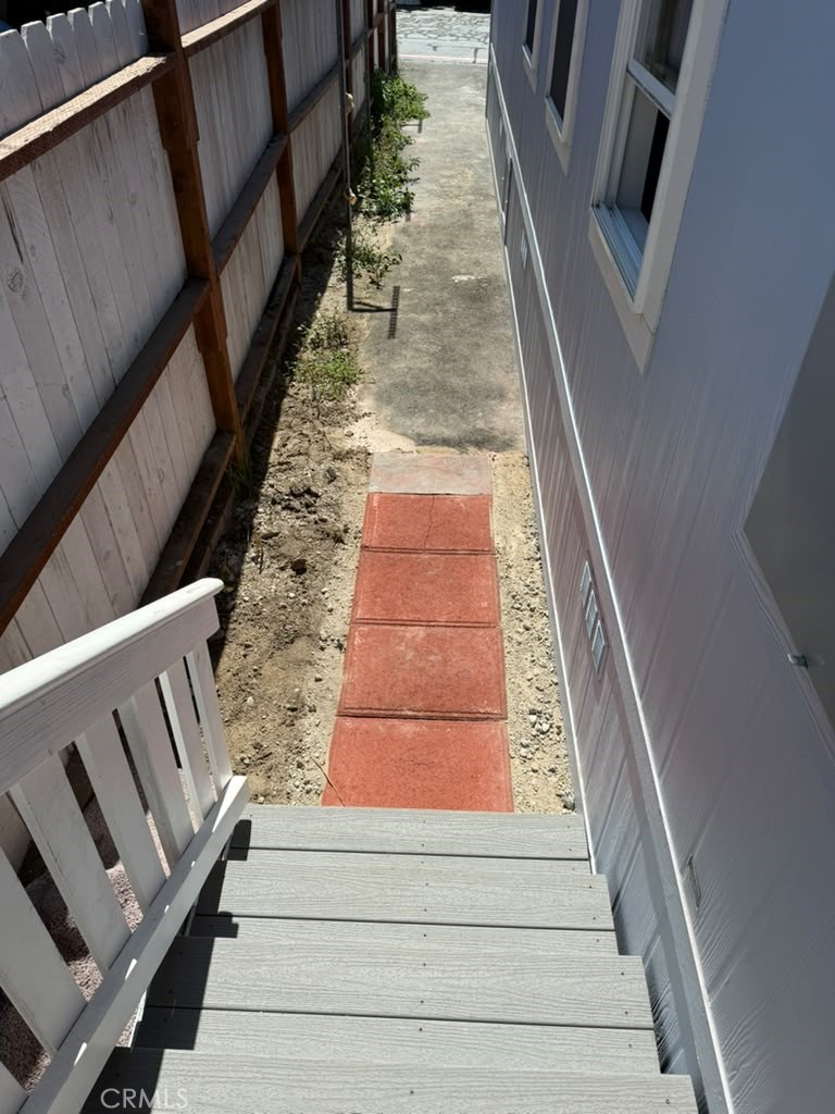 203 Duke Lane 85, Santa Ana CA 92704 - photo 32