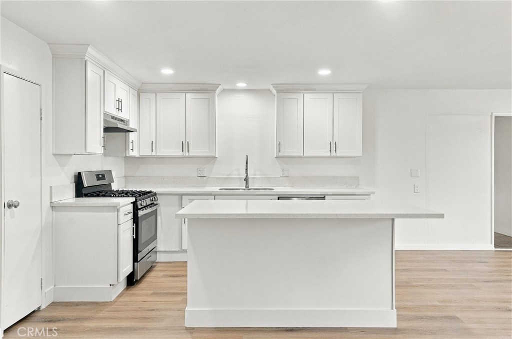 2038 W Saint Gertrude, Santa Ana CA 92704 - photo 12