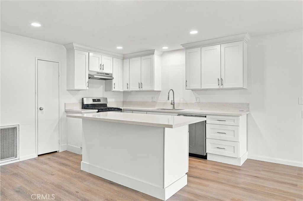 2038 W Saint Gertrude, Santa Ana CA 92704 - photo 15