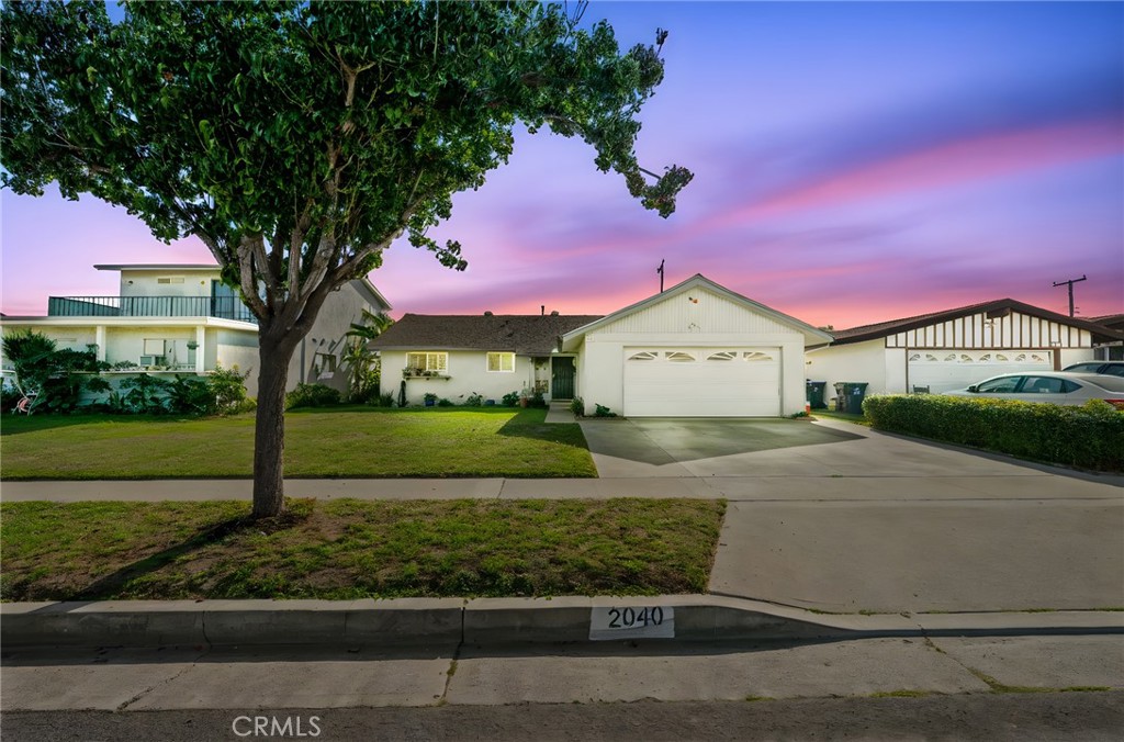 2040 W Glenwood, Santa Ana CA 92704 - photo 1