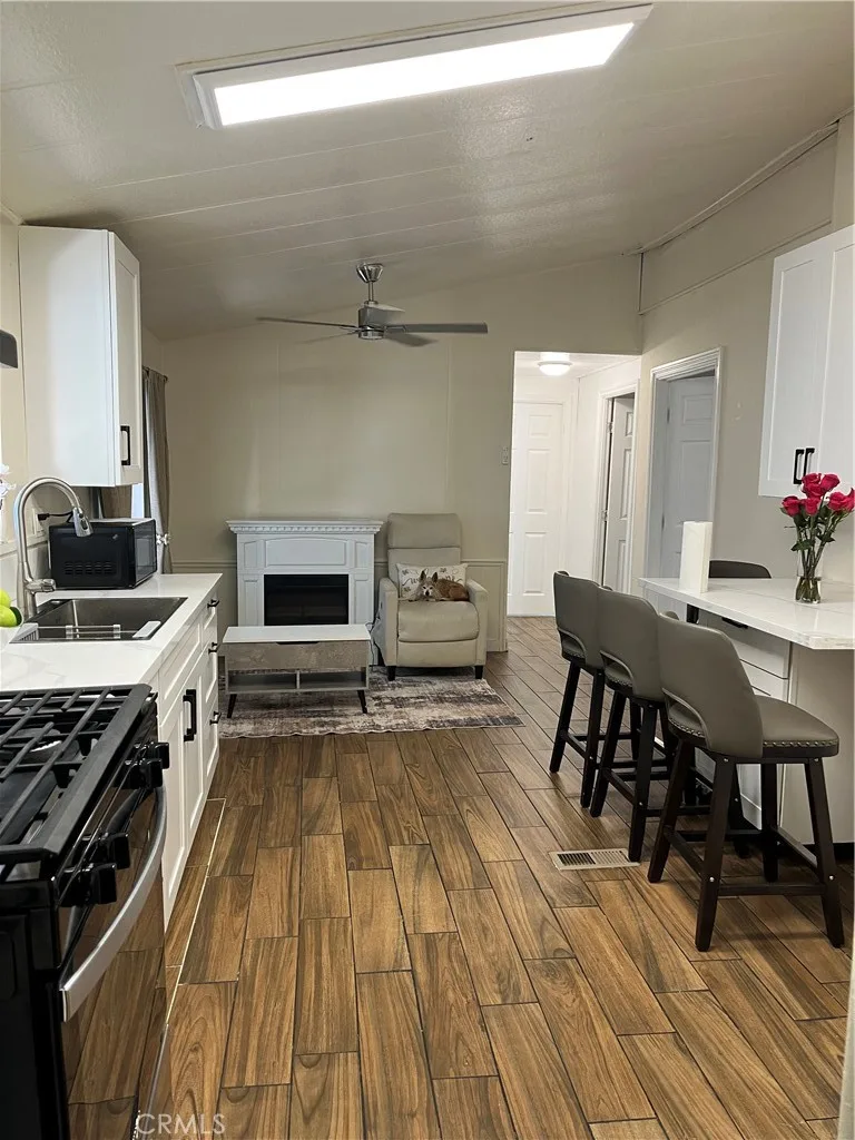 205 Duchess Lane 125, Santa Ana, CA 92704