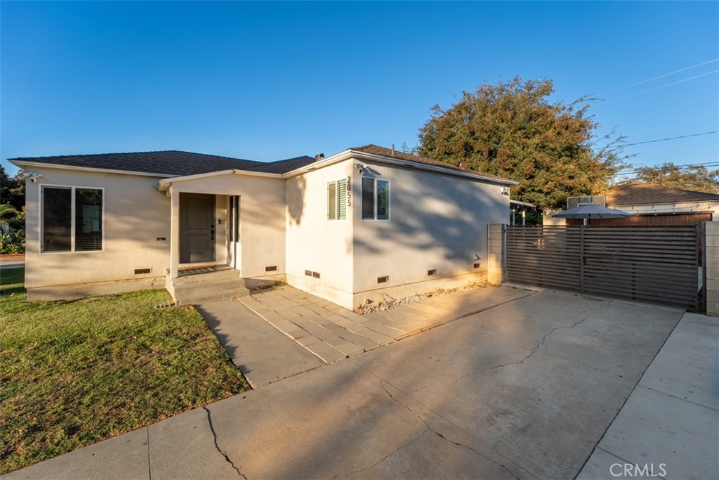 2055 S Lowell, Santa Ana CA 92707 - photo 3