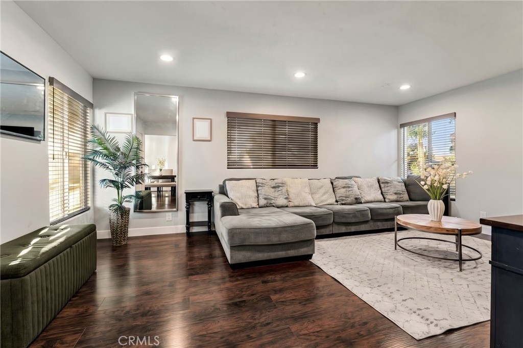 2055 S Lowell, Santa Ana CA 92707 - photo 6