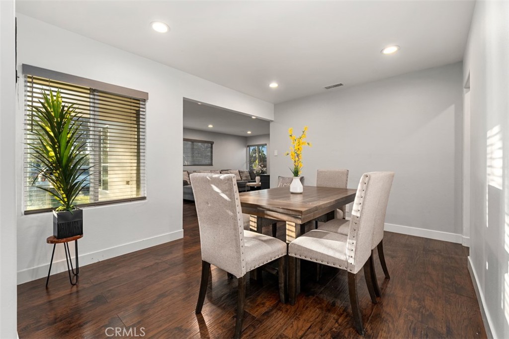2055 S Lowell, Santa Ana CA 92707 - photo 10