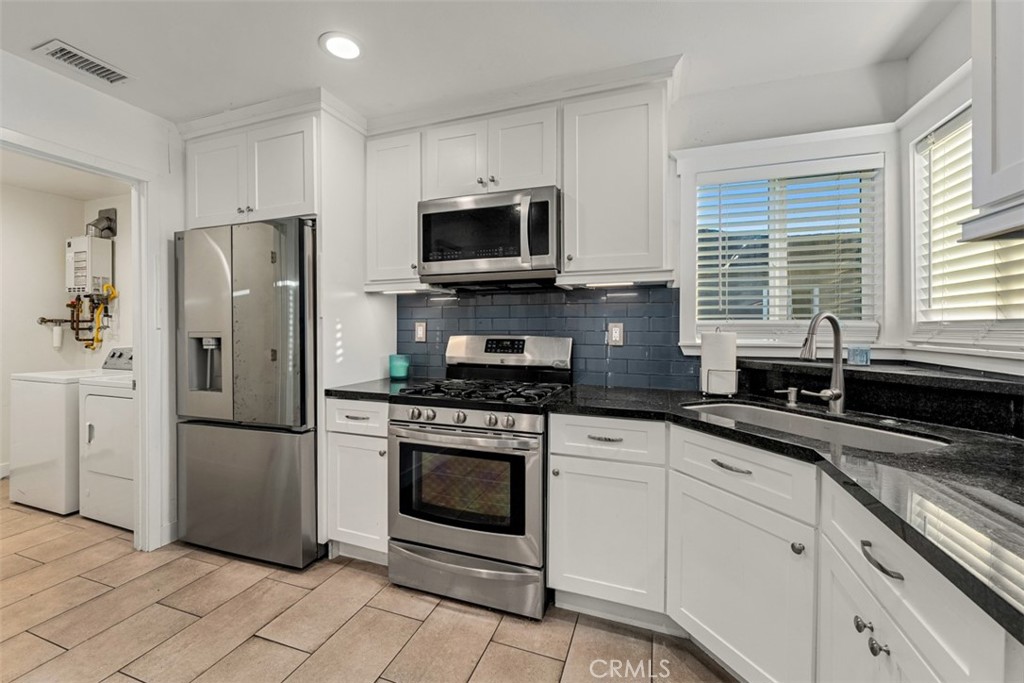 2055 S Lowell, Santa Ana CA 92707 - photo 16