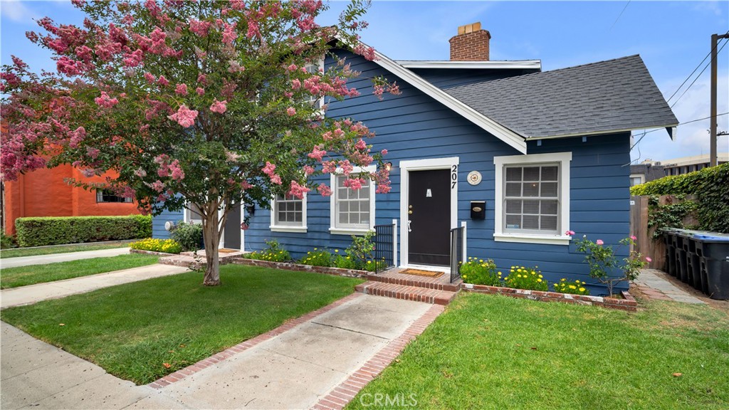 207 W Buffalo Avenue, Santa Ana CA 92706 - photo 2