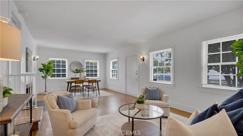 207 W Buffalo Avenue, Santa Ana CA 92706 - photo 9
