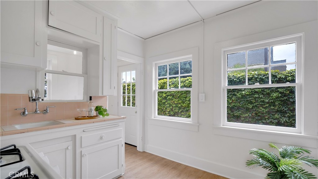 207 W Buffalo Avenue, Santa Ana CA 92706 - photo 18