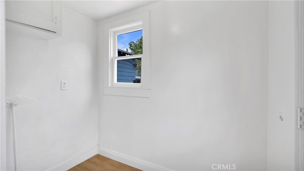 207 W Buffalo Avenue, Santa Ana CA 92706 - photo 21