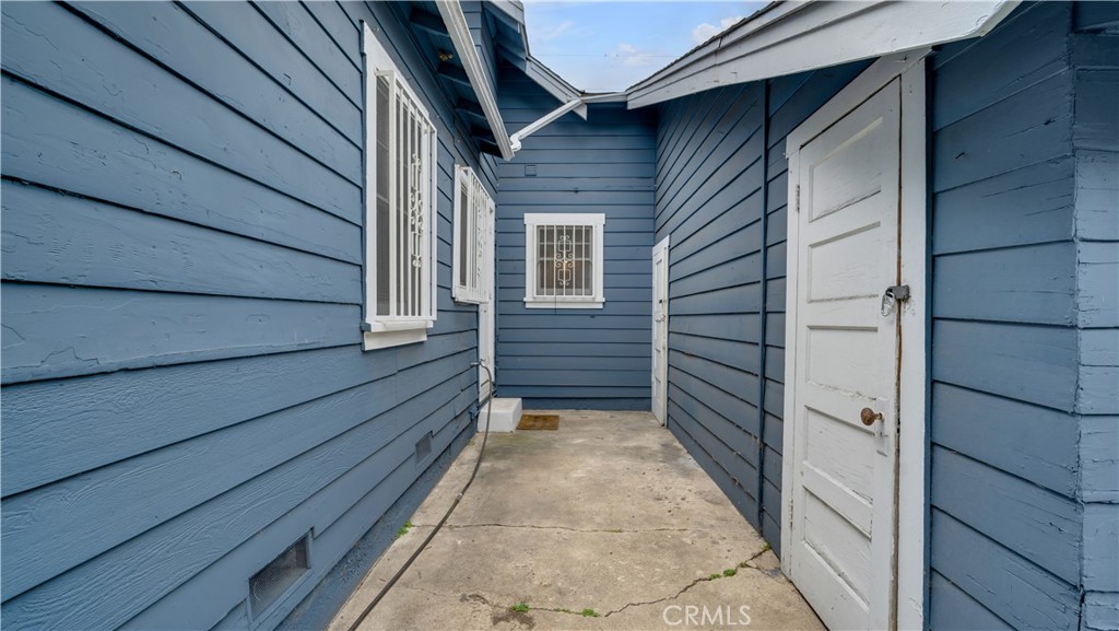 207 W Buffalo Avenue, Santa Ana CA 92706 - photo 56