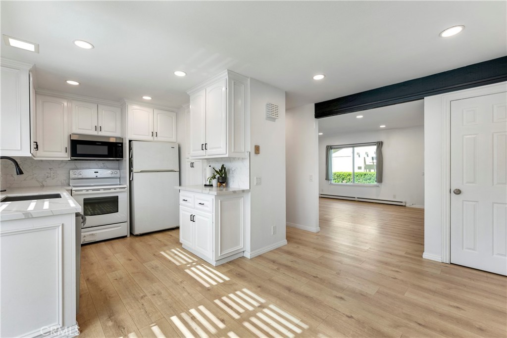 Fully Remodeled Kitchen - 210 Carriage B, Santa Ana CA 92707 - photo 2
