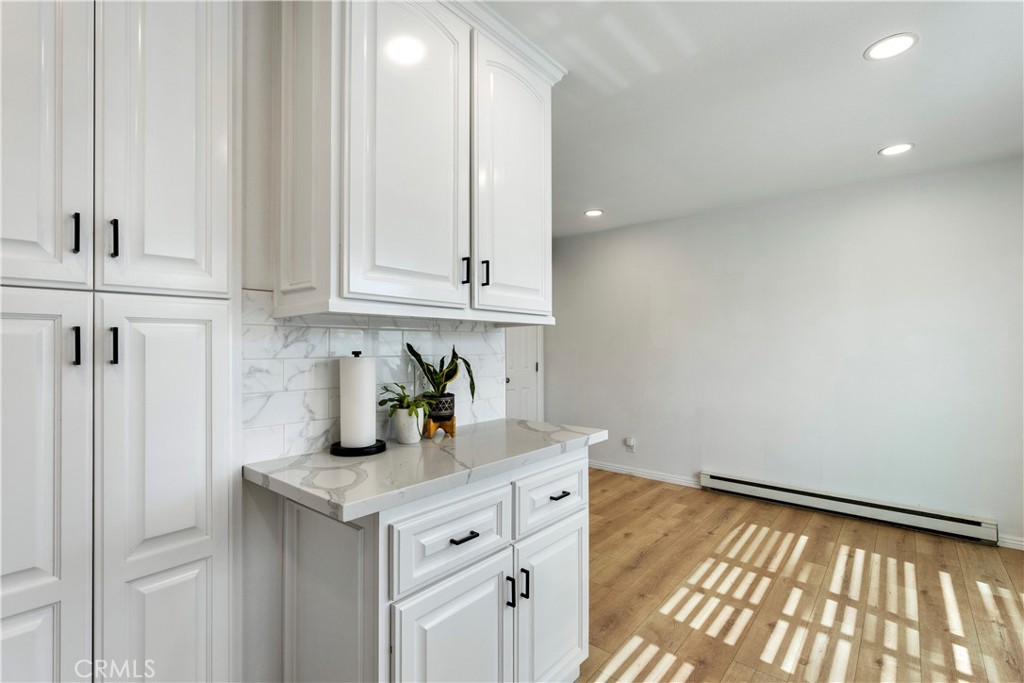 Fully Remodeled Kitchen - 210 Carriage B, Santa Ana CA 92707 - photo 12
