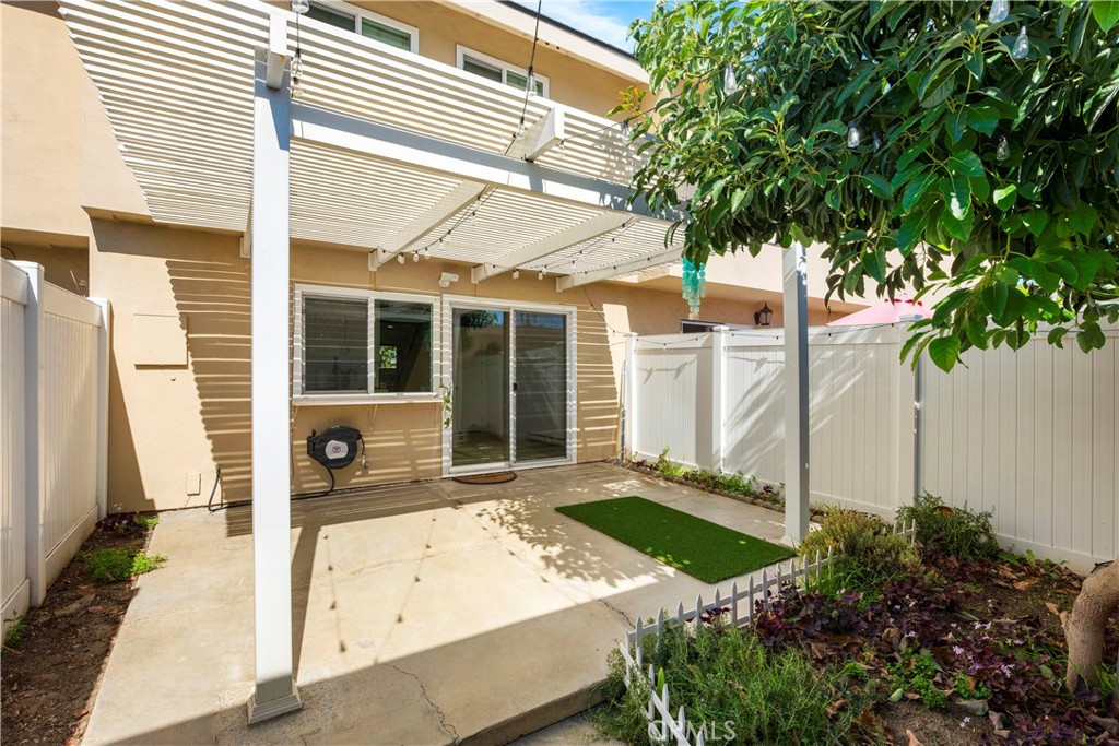 210 Carriage B, Santa Ana CA 92707 - photo 27