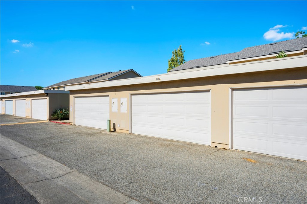 210 Carriage B, Santa Ana CA 92707 - photo 36