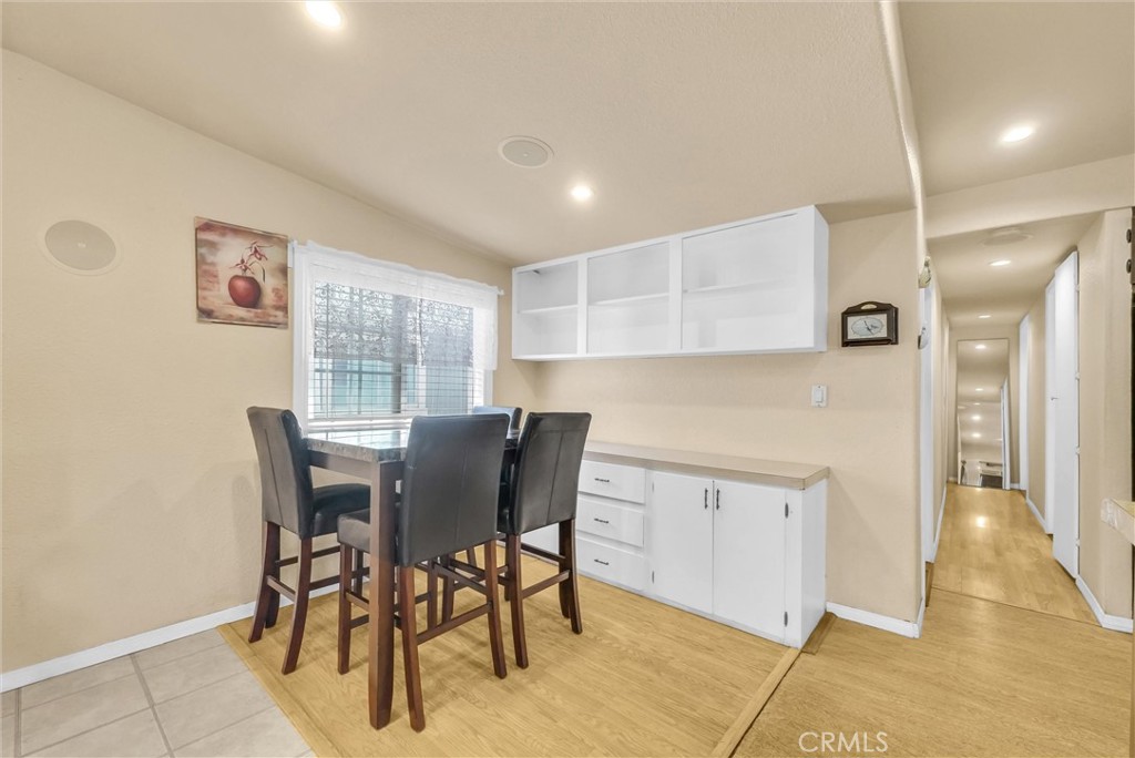 210 Dresden Ave N, Santa Ana CA 92703 - photo 6