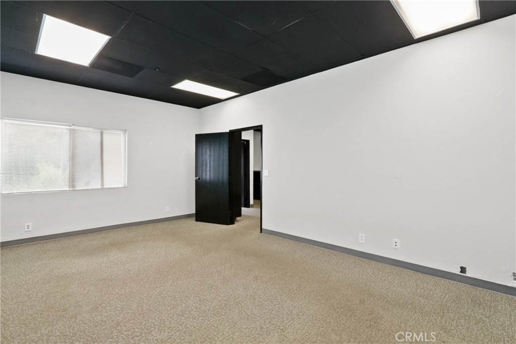 2100 S Fairview Street, Santa Ana CA 92704 - photo 10