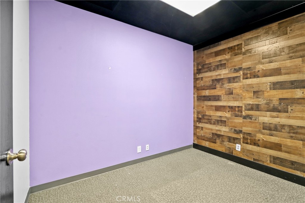 2100 S Fairview Street, Santa Ana CA 92704 - photo 11
