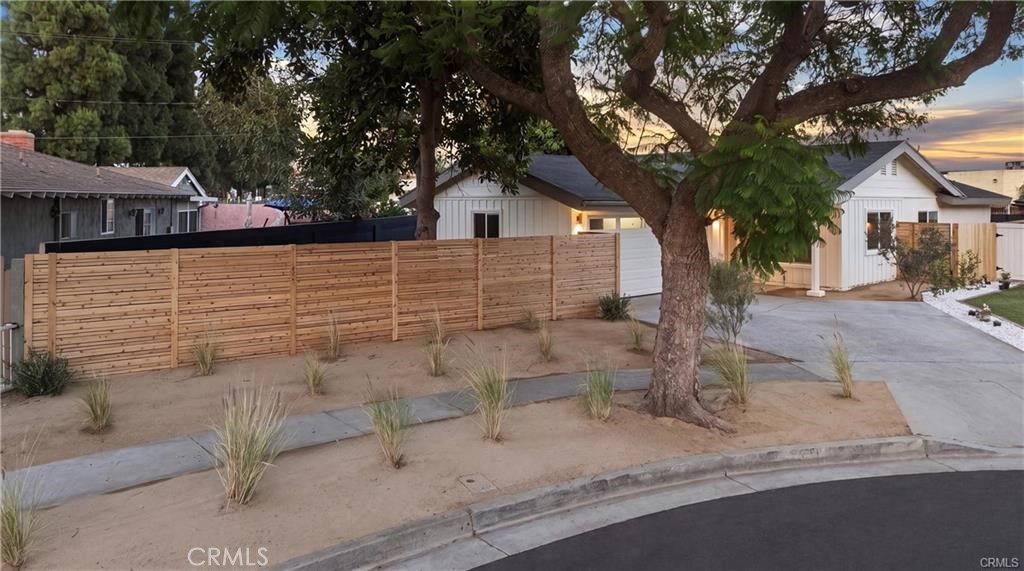 2101 N Hathaway, Santa Ana CA 92705 - photo 5