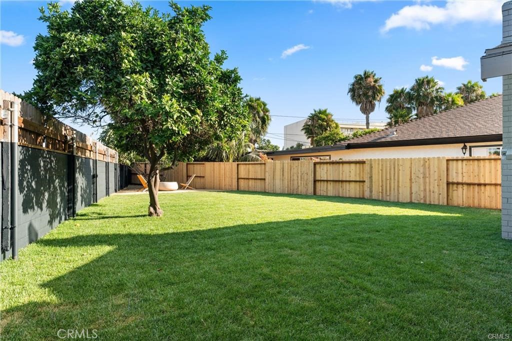 2101 N Hathaway, Santa Ana CA 92705 - photo 33