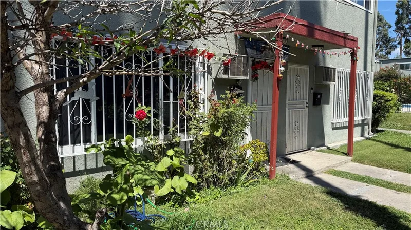 2101 S Pacific, Santa Ana