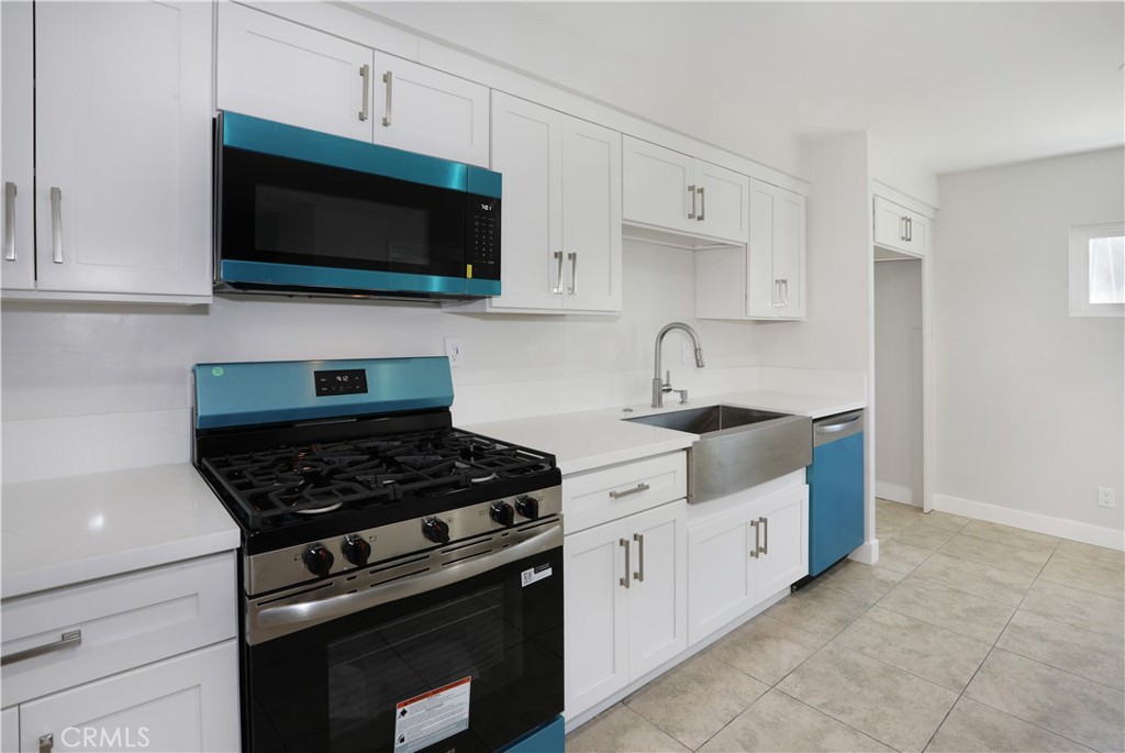 2105 W Hall, Santa Ana CA 92704 - photo 5