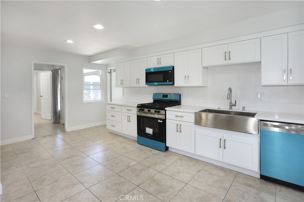 2105 W Hall, Santa Ana CA 92704 - photo 6