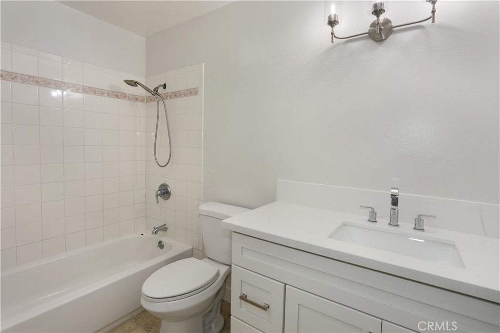2105 W Hall, Santa Ana CA 92704 - photo 27