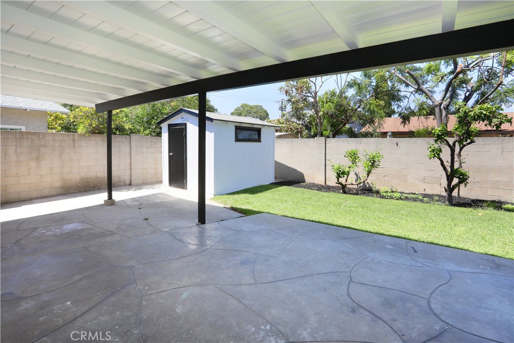 2105 W Hall, Santa Ana CA 92704 - photo 31