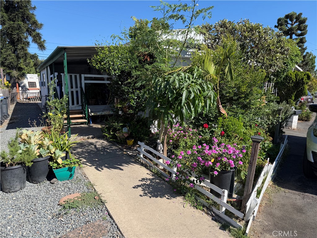 211 Monaco 54, Santa Ana CA 92703 - photo 8