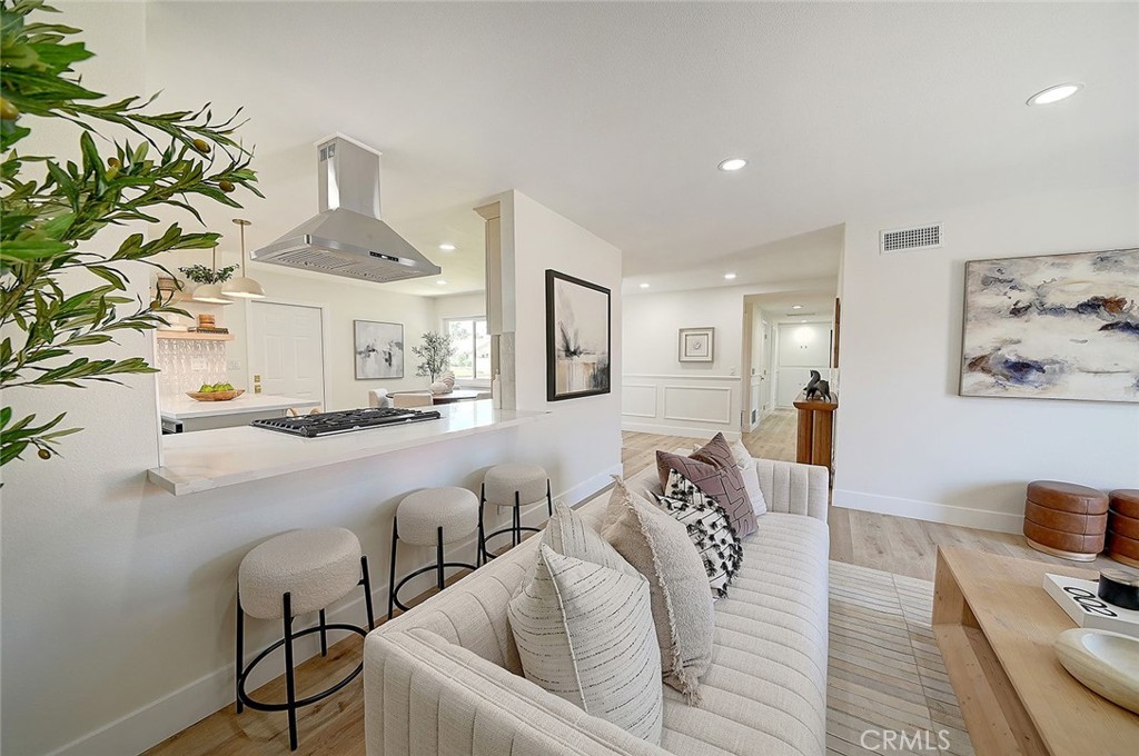 2113 S Forest, Santa Ana CA 92704 - photo 8