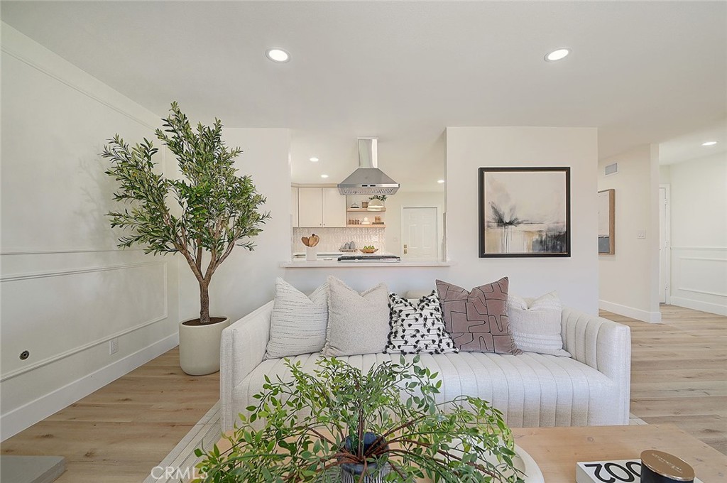 2113 S Forest, Santa Ana CA 92704 - photo 13