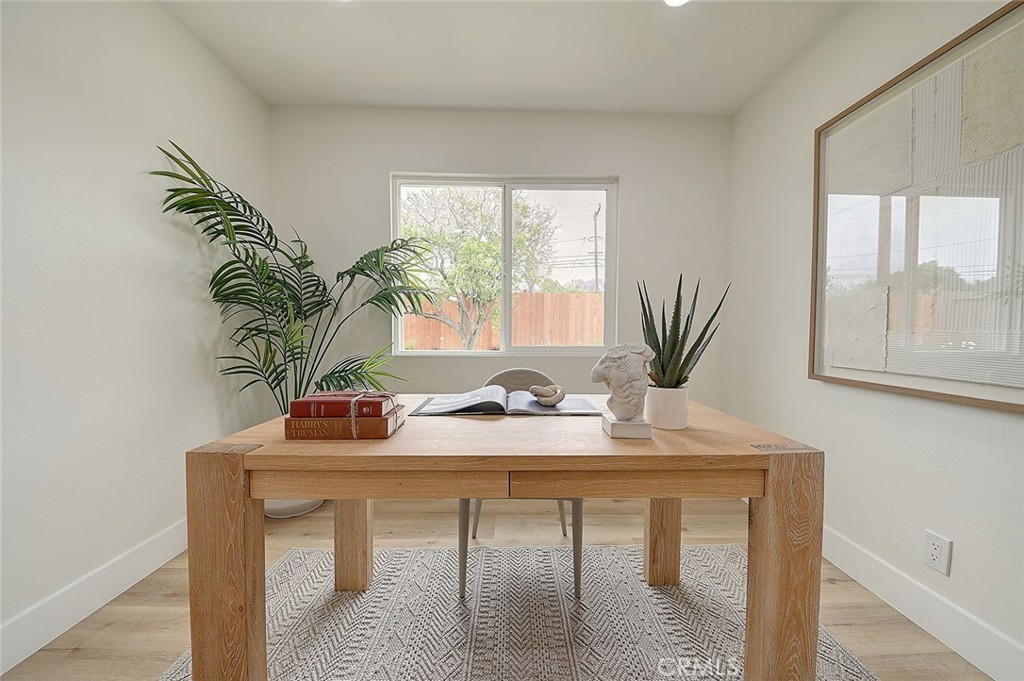 2113 S Forest, Santa Ana CA 92704 - photo 30