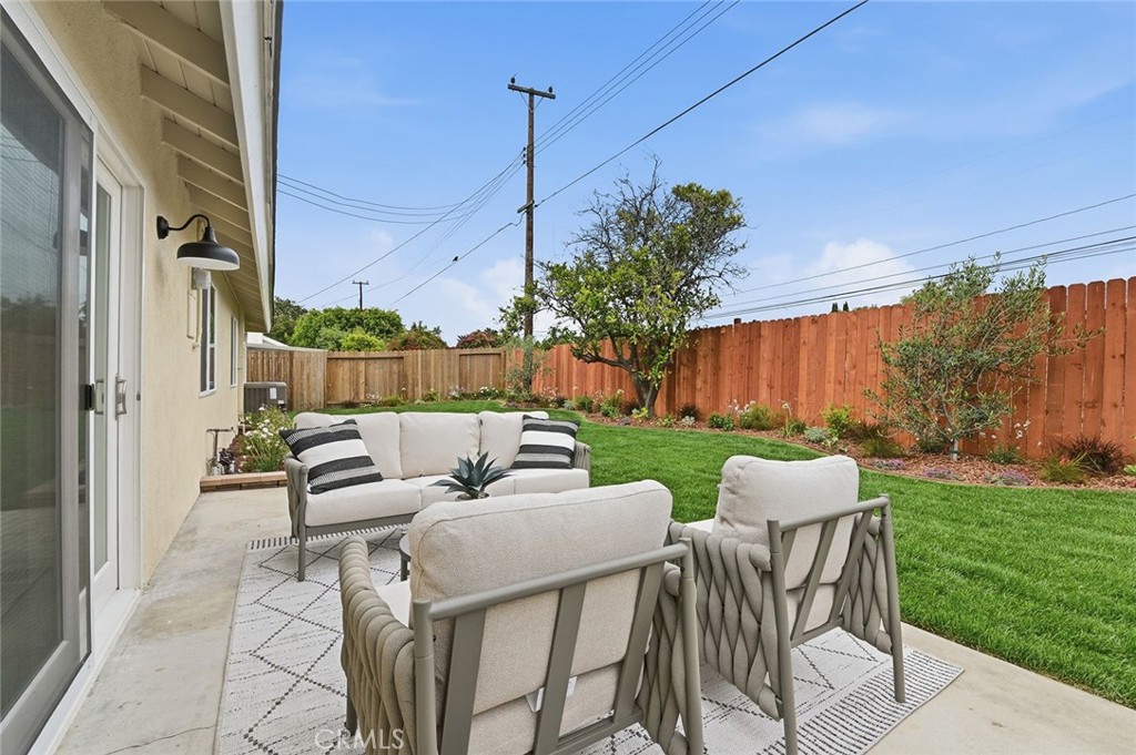 2113 S Forest, Santa Ana CA 92704 - photo 43