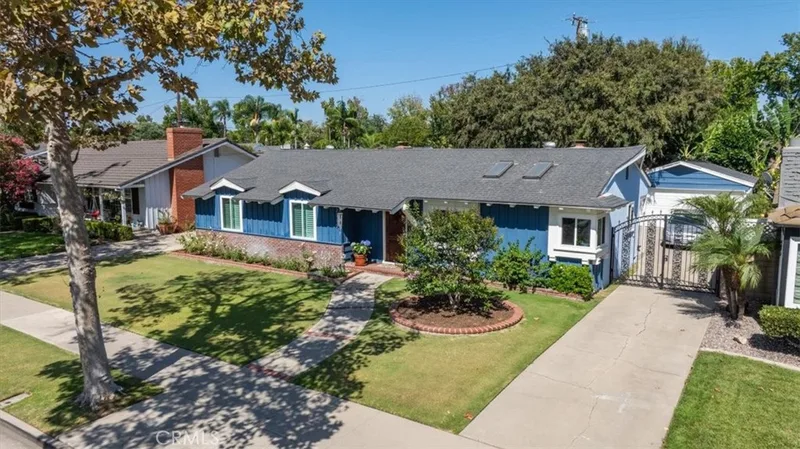 2115 N Baker Street, Santa Ana