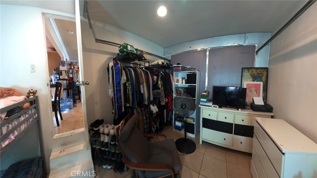 Main House - 2118 Park Drive, Santa Ana CA 92707 - photo 19