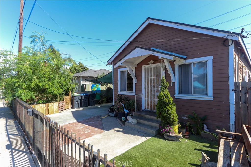 212 E Adams Street, Santa Ana CA 92707 - photo 1