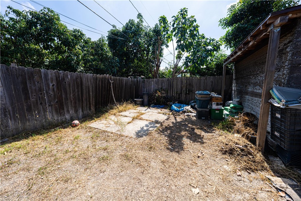 2125 Rousselle, Santa Ana CA 92707 - photo 17