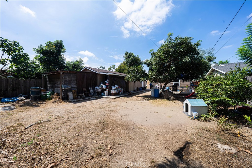 2125 Rousselle, Santa Ana CA 92707 - photo 18