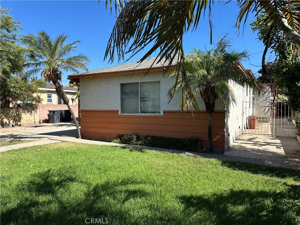 2125 W 11th, Santa Ana CA 92703 - photo 3