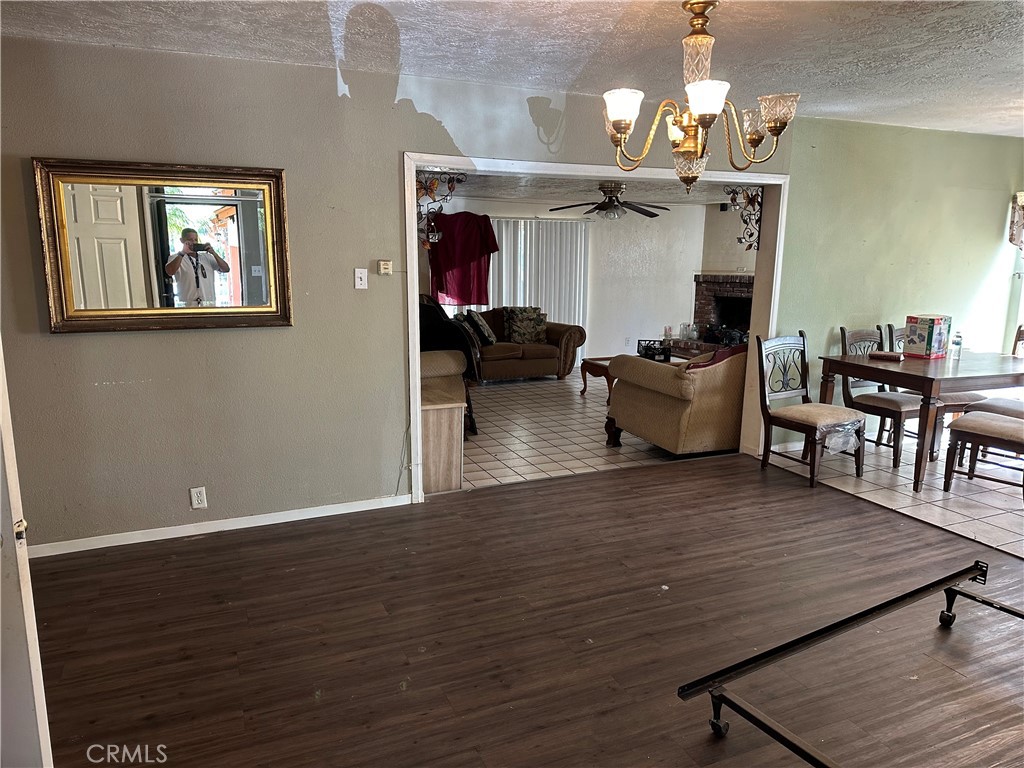 2125 W 11th, Santa Ana CA 92703 - photo 4